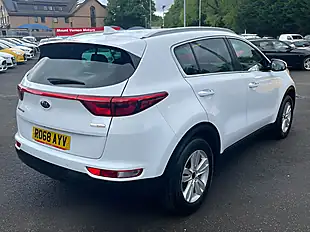 Used 2018 Kia Sportage 2 White - Interior and Exterior details 8