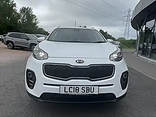 Used 2018 Kia Sportage 2 White - Interior and Exterior details 2