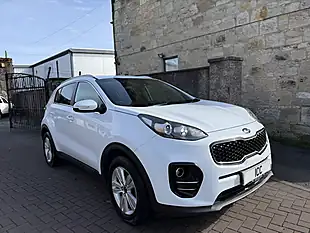 Used 2018 Kia Sportage 2 White - Interior and Exterior details 11