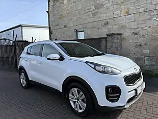 Used 2018 Kia Sportage 2 White - Interior and Exterior details 20