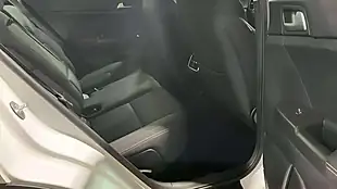 Used 2018 Kia Sportage 2 White - Interior and Exterior details 7