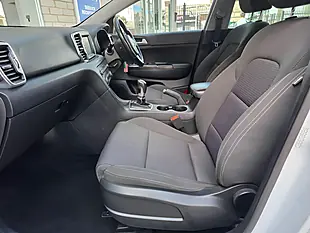Used 2018 Kia Sportage 2 White - Interior and Exterior details 16