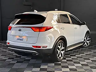 Used 2018 Kia Sportage 3 Arctic White - Interior and Exterior details 11
