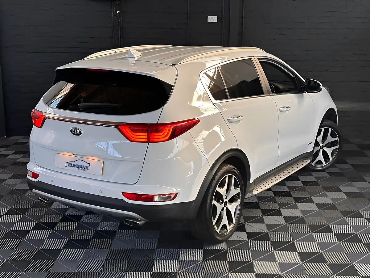 Used 2018 Kia Sportage 3 Arctic White - Interior and Exterior details 13