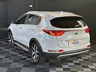 Used 2018 Kia Sportage 3 Arctic White - Interior and Exterior details 16