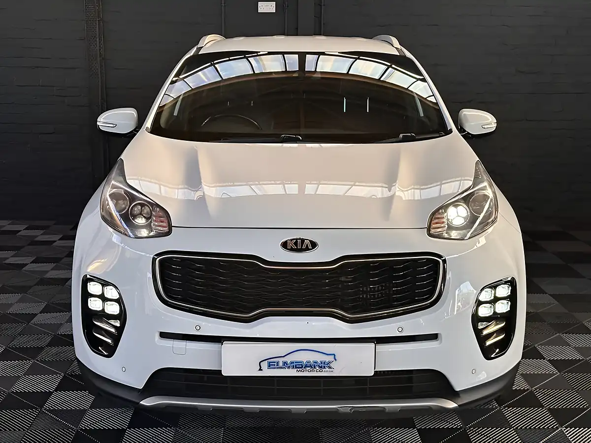 Used 2018 Kia Sportage 3 Arctic White - Interior and Exterior details 6