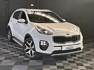 Used 2018 Kia Sportage 3 Arctic White - Interior and Exterior details 9