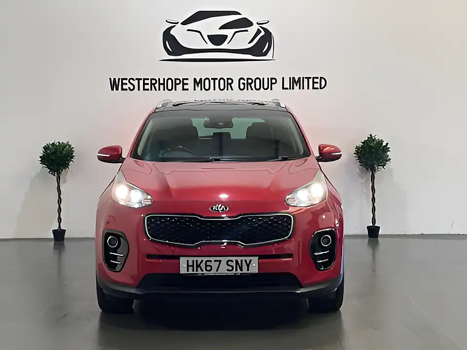 Used 2018 Kia Sportage 3 Red - Interior and Exterior details 11