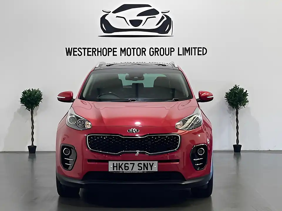 Used 2018 Kia Sportage 3 Red - Interior and Exterior details 8