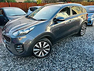 Used 2018 Kia Sportage 3 Silver - Interior and Exterior details 2