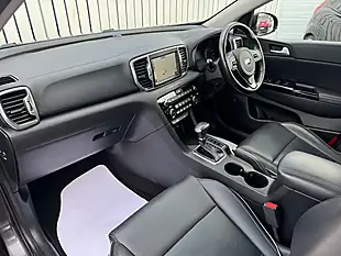 Used 2018 Kia Sportage 3 Silver - Interior and Exterior details 12