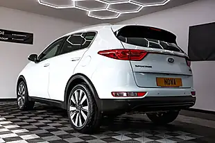Used 2018 Kia Sportage 3 White - Interior and Exterior details 12