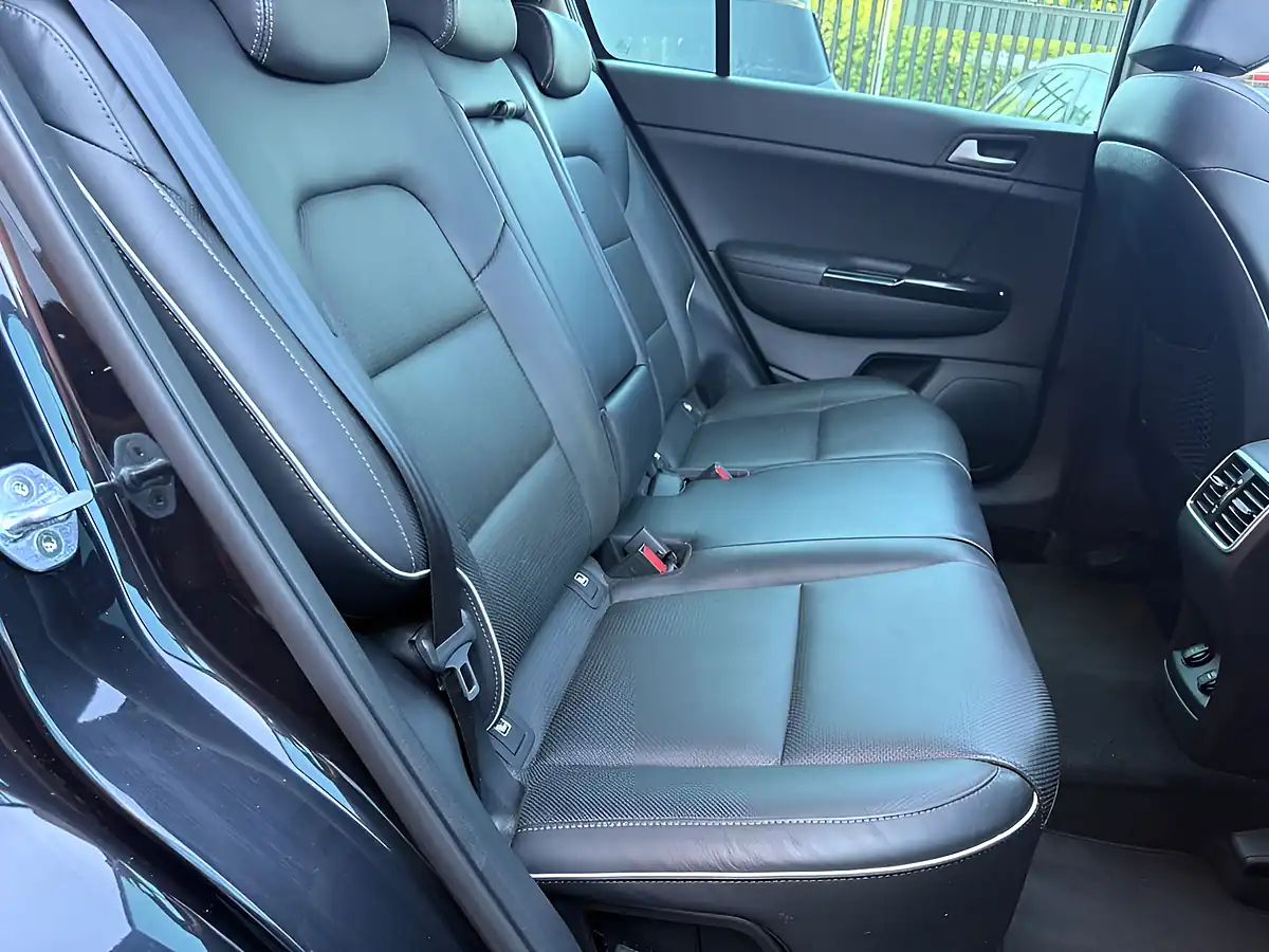 Used 2018 Kia Sportage 4 Black - Interior and Exterior details 16