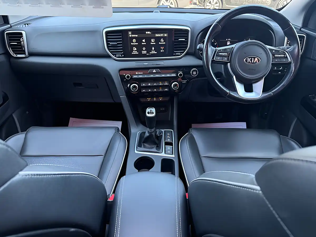 Used 2018 Kia Sportage 4 Black - Interior and Exterior details 20