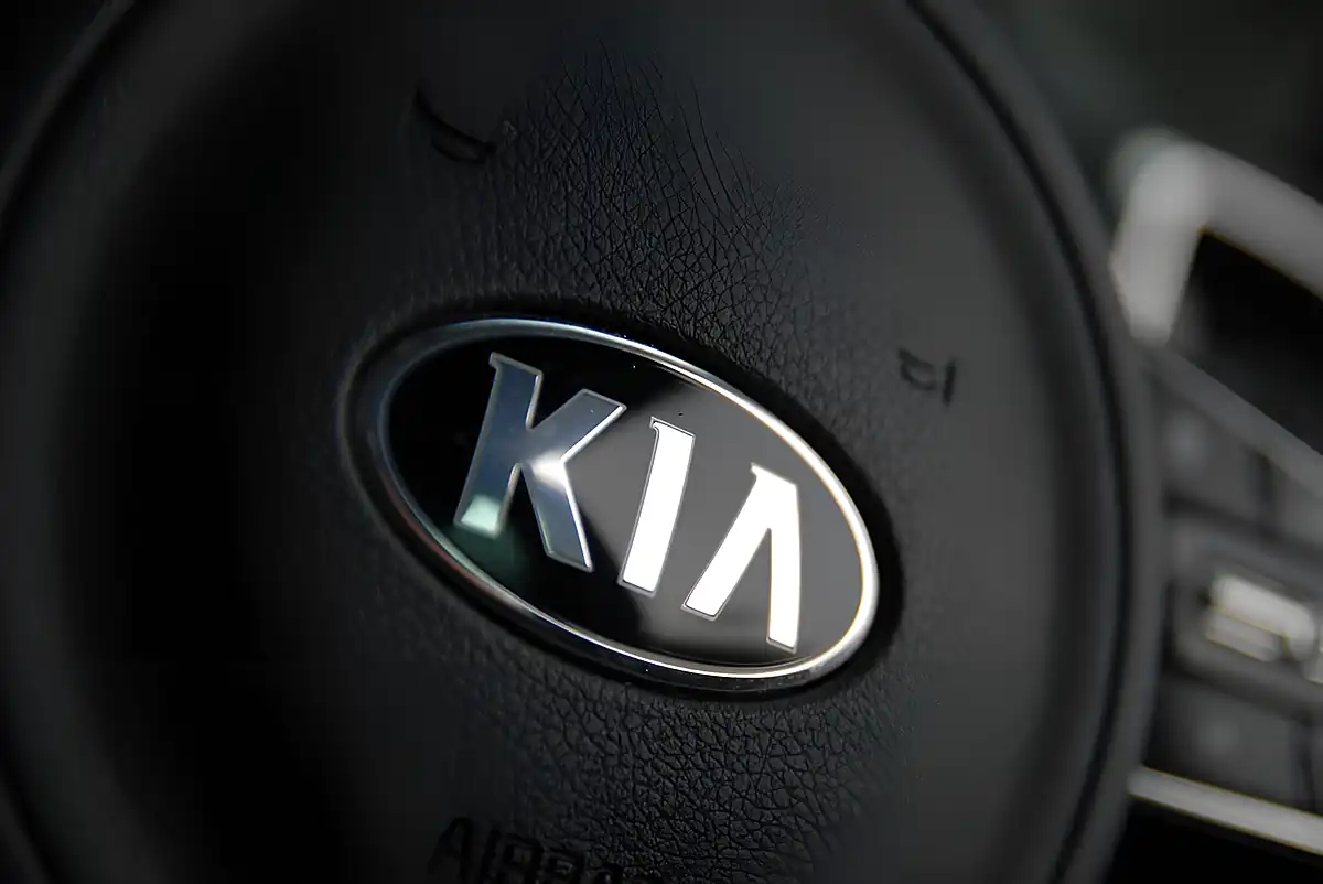 Used 2018 Kia Sportage Edition 25 Blue - Interior and Exterior details 19