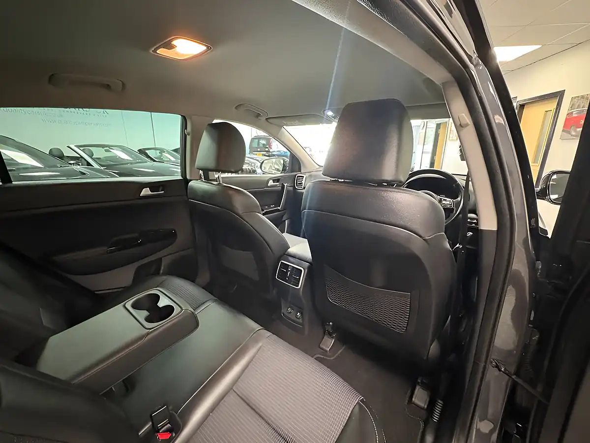 Used 2018 Kia Sportage Edition 25 Grey - Interior and Exterior details 13