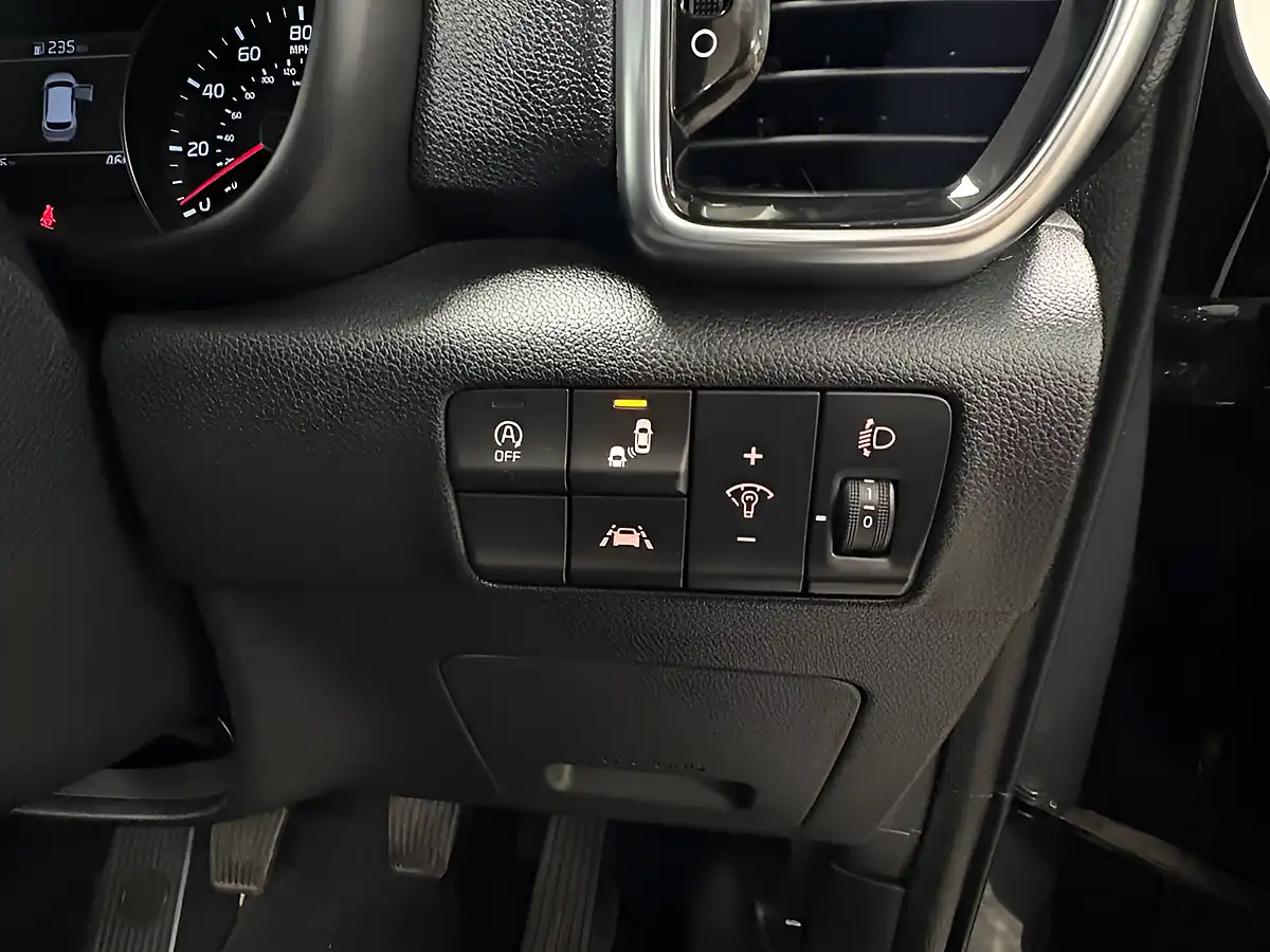 Used 2018 Kia Sportage Edition 25 Grey - Interior and Exterior details 19