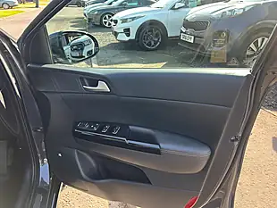 Used 2018 Kia Sportage Edition 25 Grey - Interior and Exterior details 12