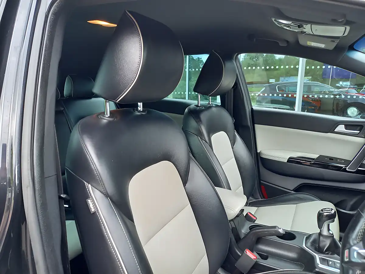 Used 2018 Kia Sportage GT-Line Black - Interior and Exterior details 12