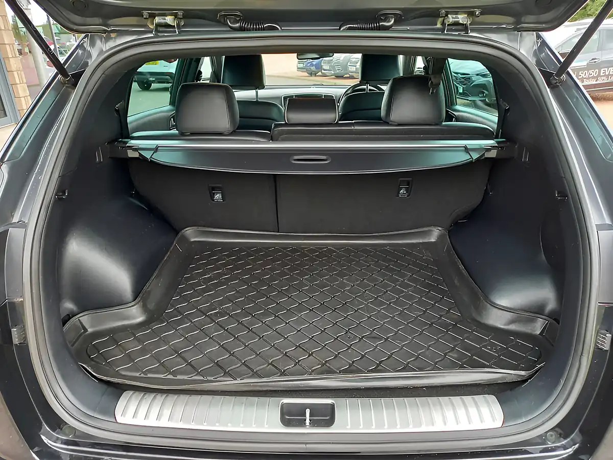 Used 2018 Kia Sportage GT-Line Black - Interior and Exterior details 8
