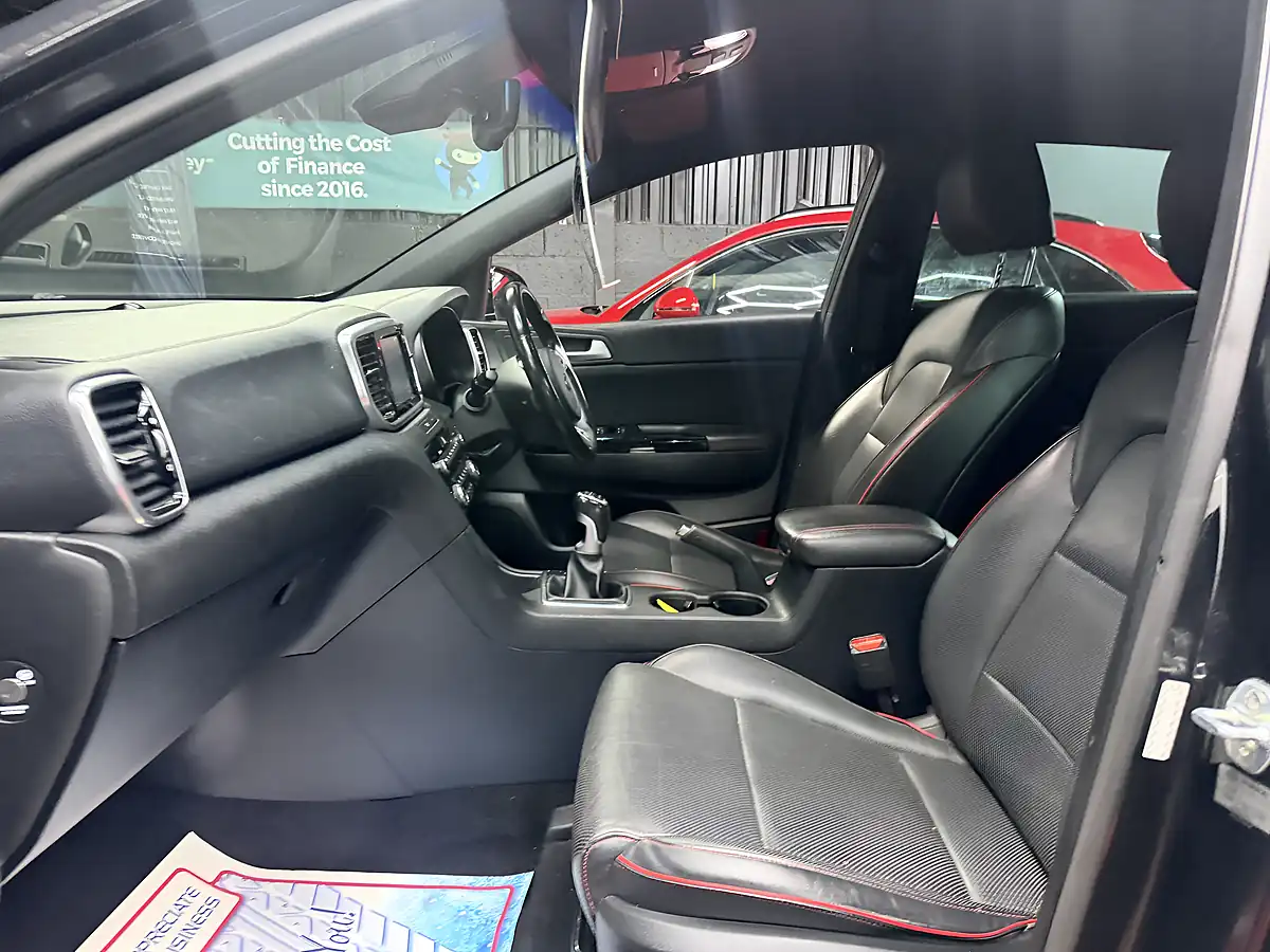 Used 2018 Kia Sportage GT-Line Black - Interior and Exterior details 13