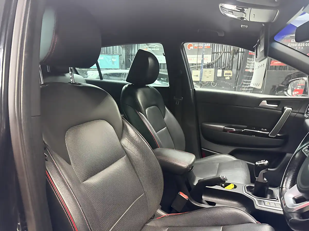 Used 2018 Kia Sportage GT-Line Black - Interior and Exterior details 15