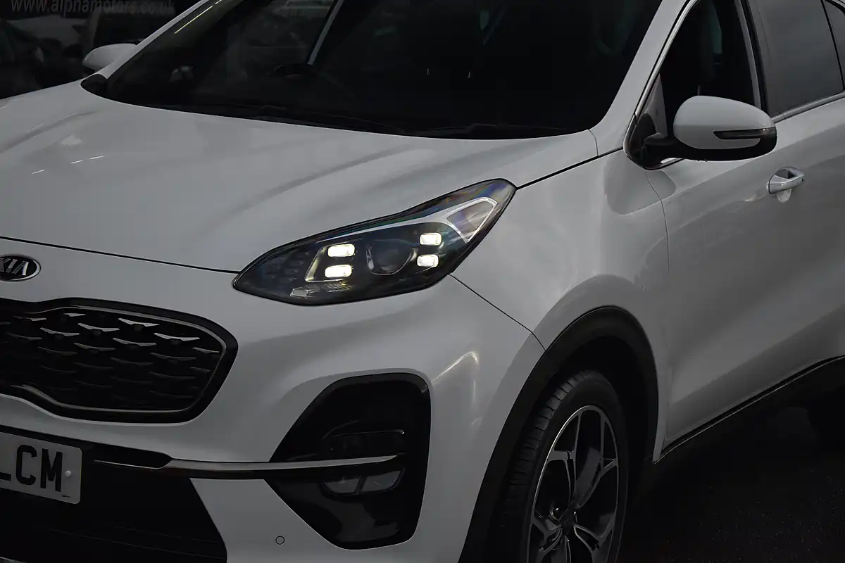 Used 2018 Kia Sportage GT-Line Fusion White - Interior and Exterior details 10