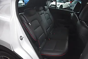 Used 2018 Kia Sportage GT-Line Fusion White - Interior and Exterior details 12