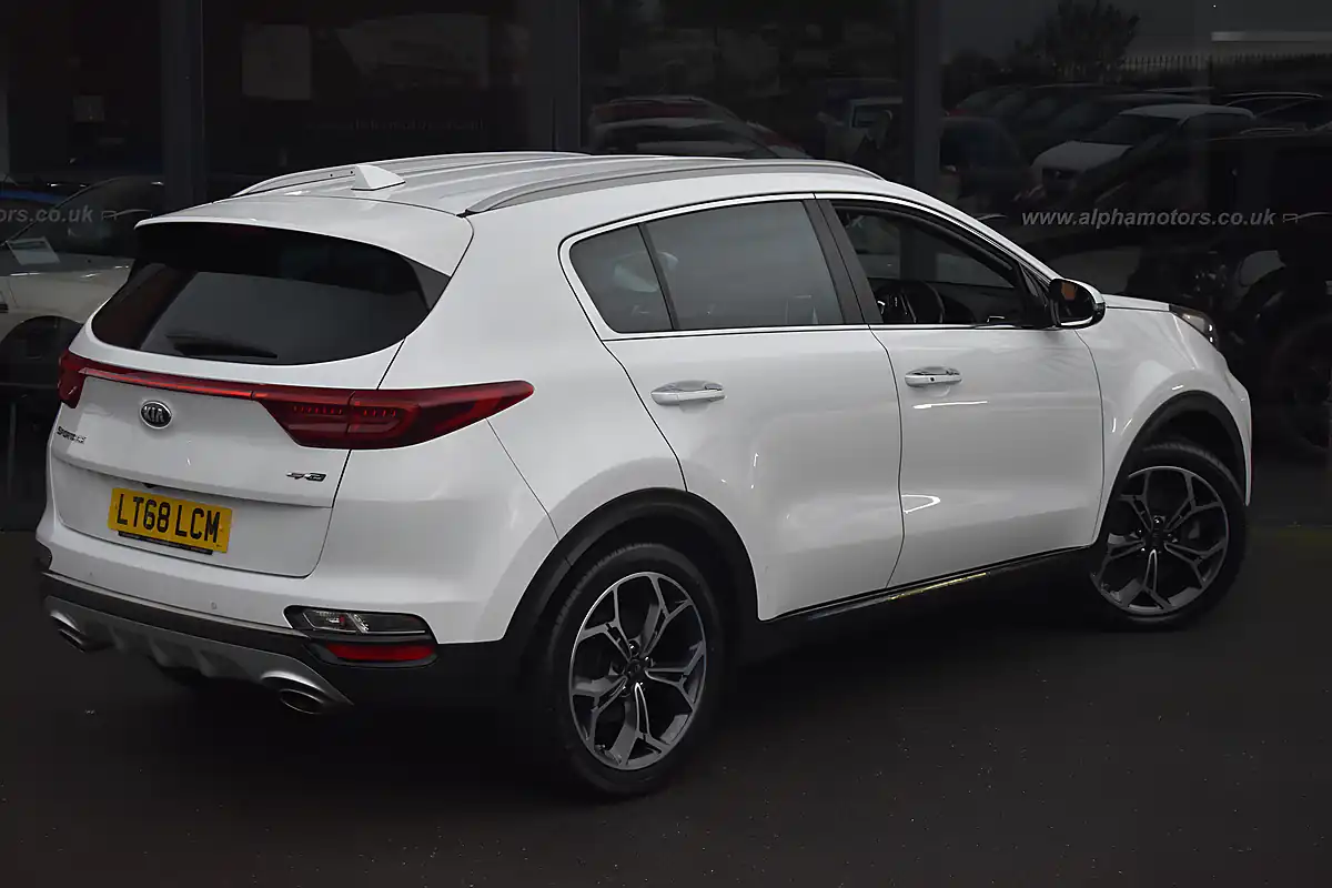 Used 2018 Kia Sportage GT-Line Fusion White - Interior and Exterior details 4