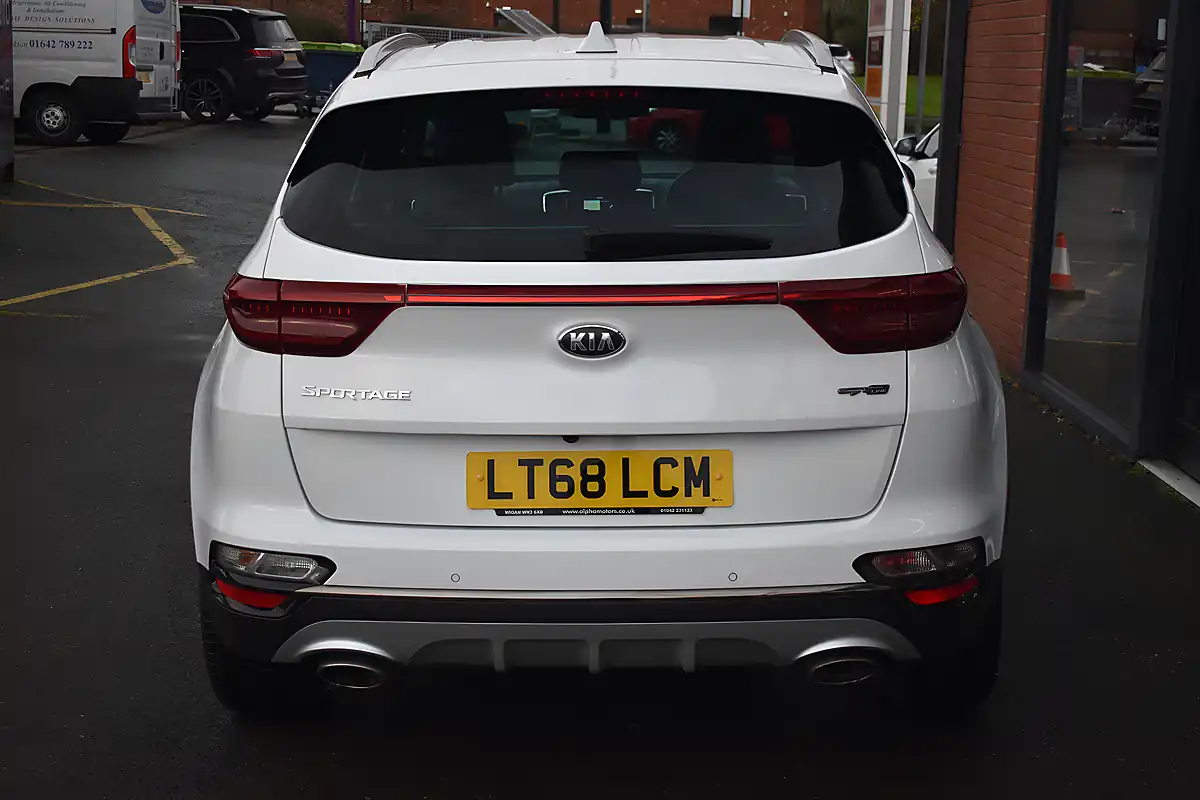 Used 2018 Kia Sportage GT-Line Fusion White - Interior and Exterior details 5