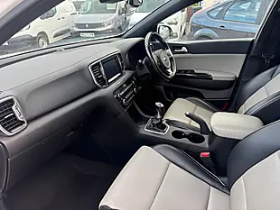 Used 2018 Kia Sportage GT-Line Fusion White - Interior and Exterior details 6