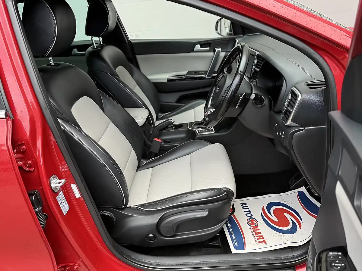 Used 2018 Kia Sportage GT-Line Red - Interior and Exterior details 12