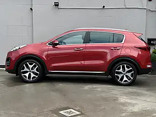 Used 2018 Kia Sportage GT-Line Red - Interior and Exterior details 6