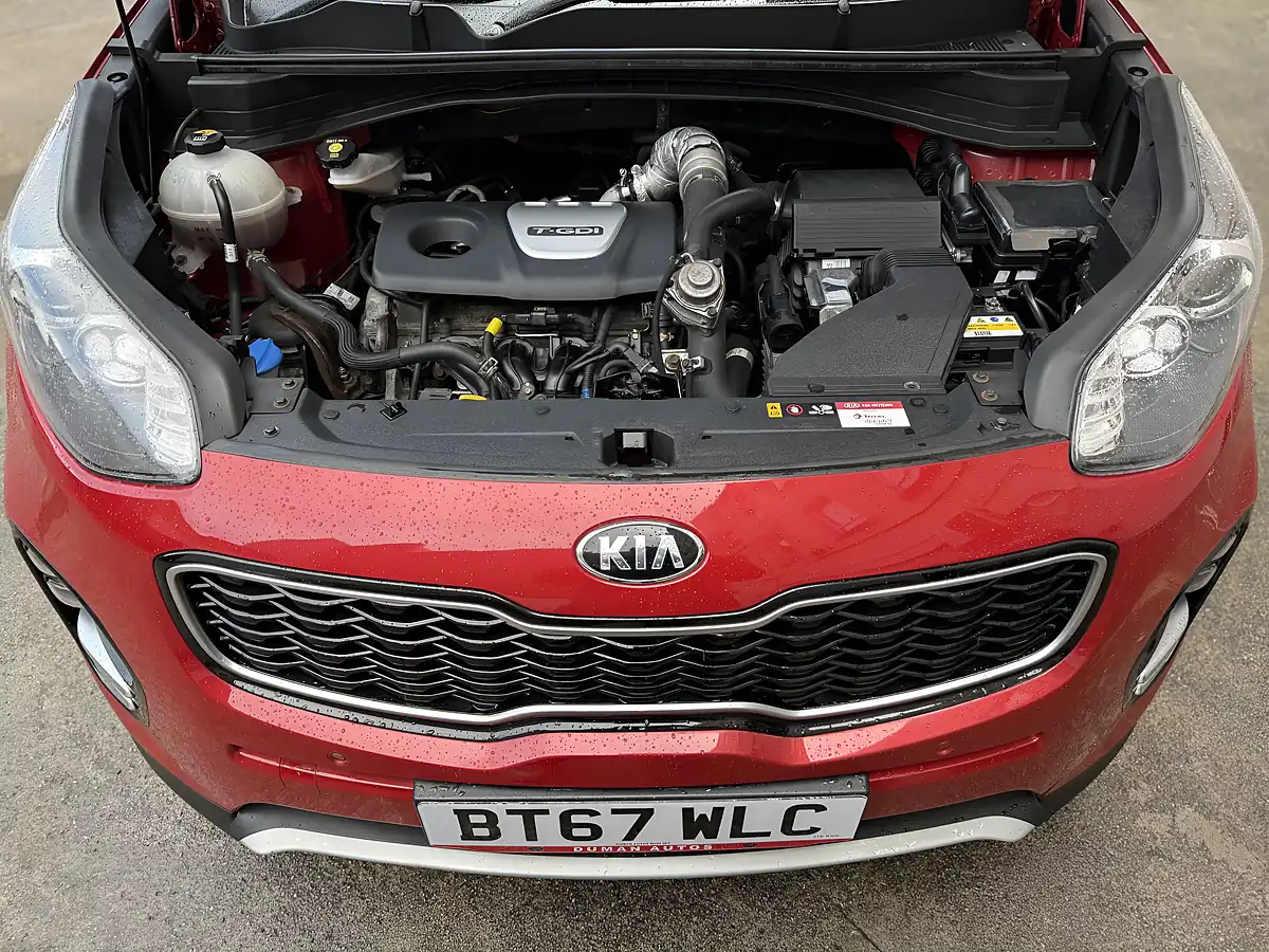 Used 2018 Kia Sportage GT-Line Red - Interior and Exterior details 9