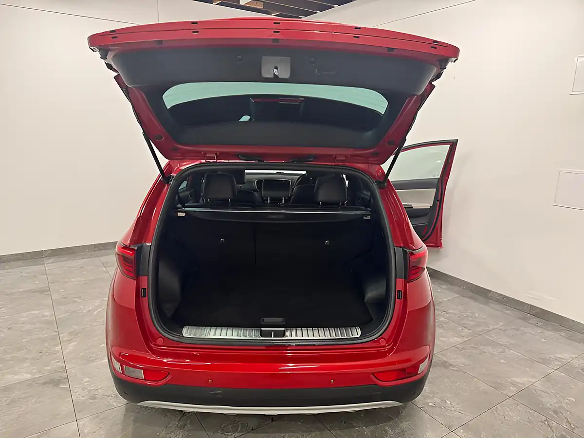 Used 2018 Kia Sportage GT-Line Red - Interior and Exterior details 15