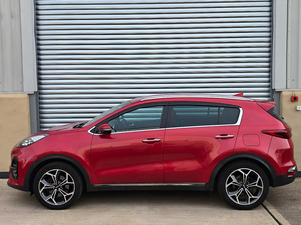 Used 2018 Kia Sportage GT-Line Red - Interior and Exterior details 6