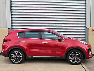 Used 2018 Kia Sportage GT-Line Red - Interior and Exterior details 9