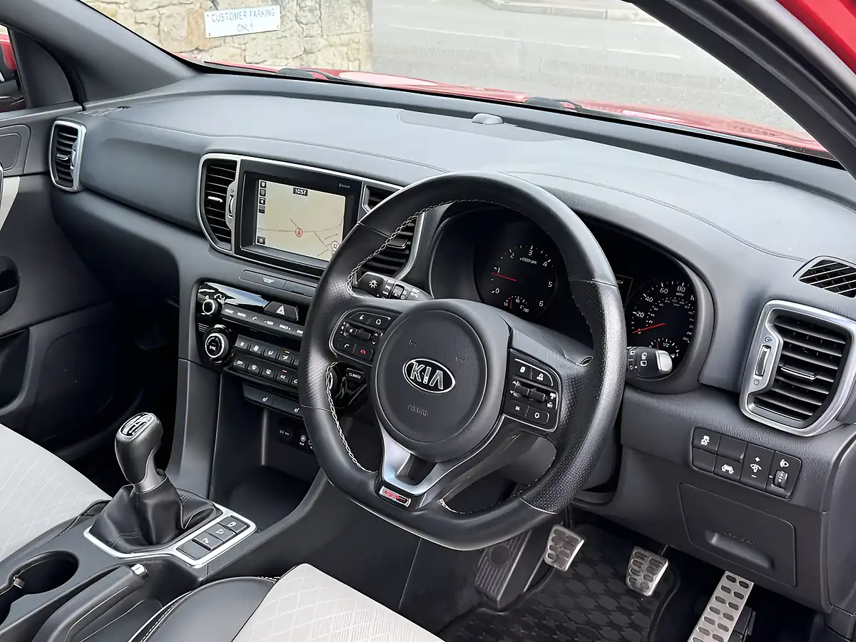 Used 2018 Kia Sportage GT-Line Red - Interior and Exterior details 6