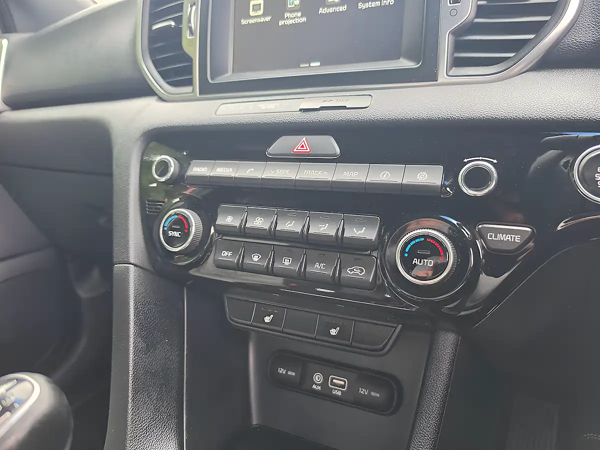 Used 2018 Kia Sportage GT-Line Red - Interior and Exterior details 17