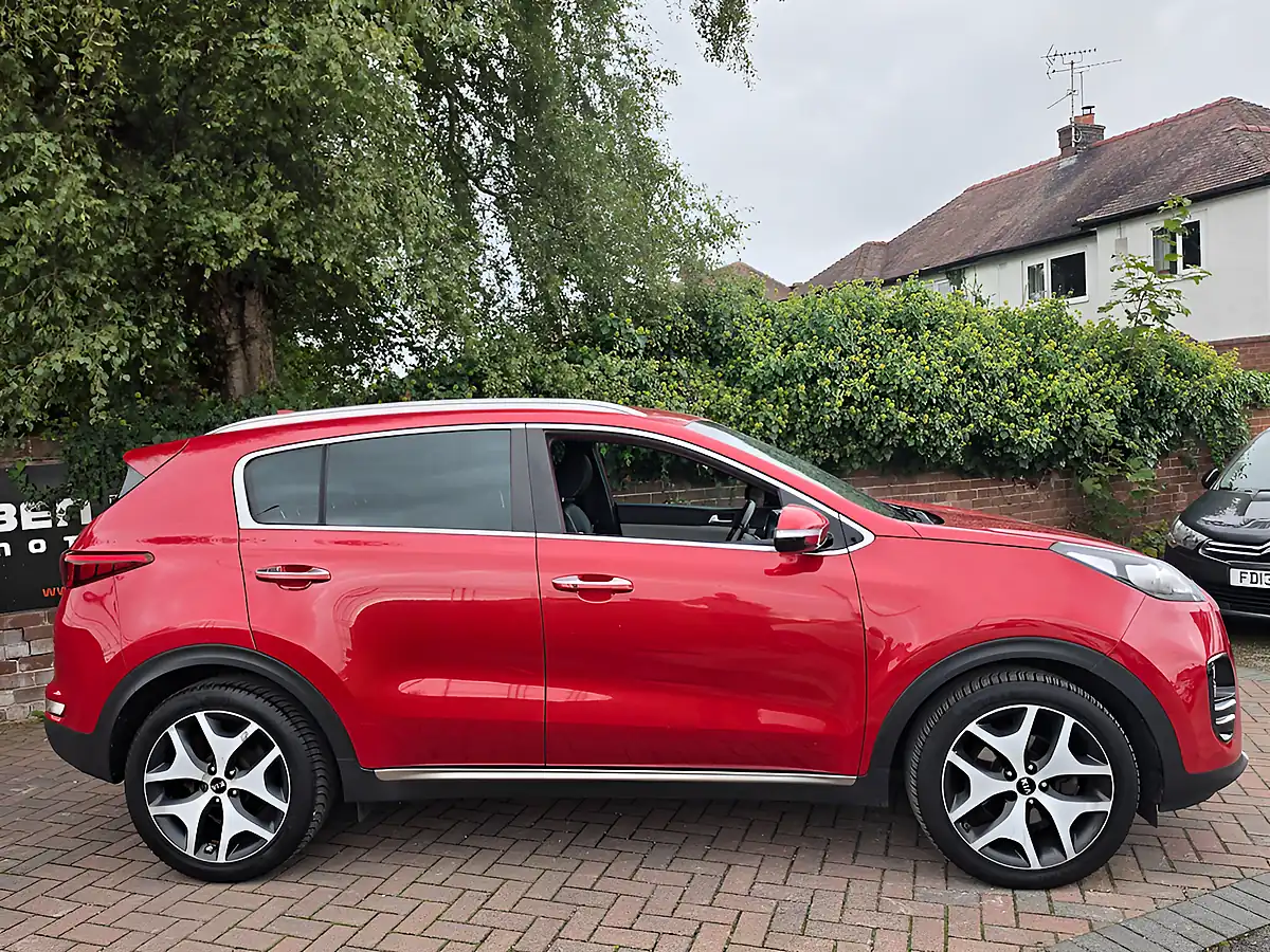 Used 2018 Kia Sportage GT-Line Red - Interior and Exterior details 9