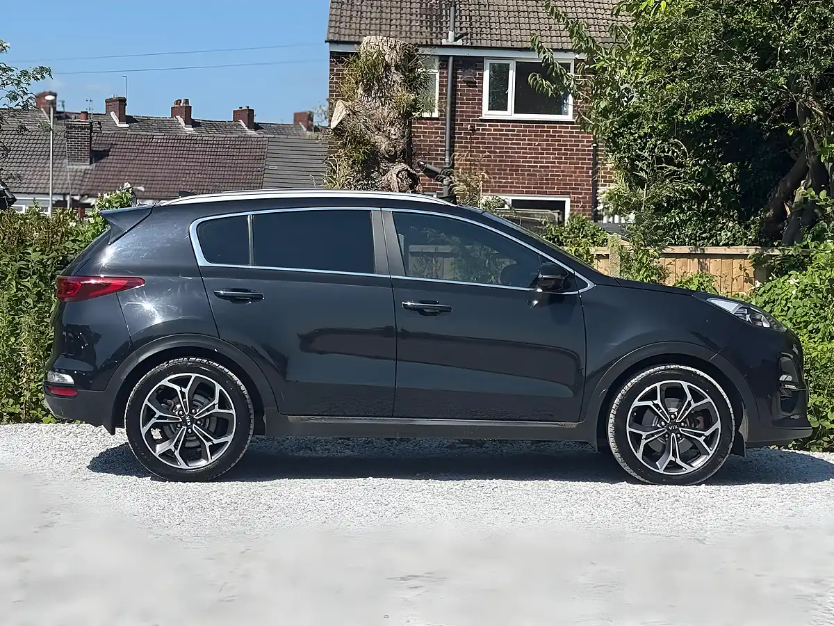 Used 2018 Kia Sportage GT-Line S Black - Interior and Exterior details 6