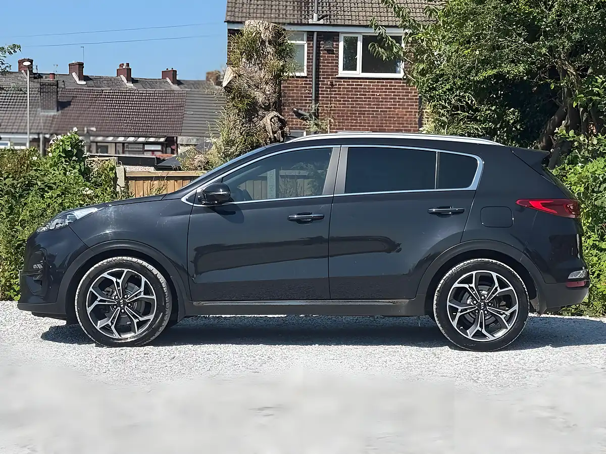 Used 2018 Kia Sportage GT-Line S Black - Interior and Exterior details 8