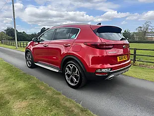 Used 2018 Kia Sportage GT-Line S Red - Interior and Exterior details 5