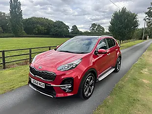Used 2018 Kia Sportage GT-Line S Red - Interior and Exterior details 9