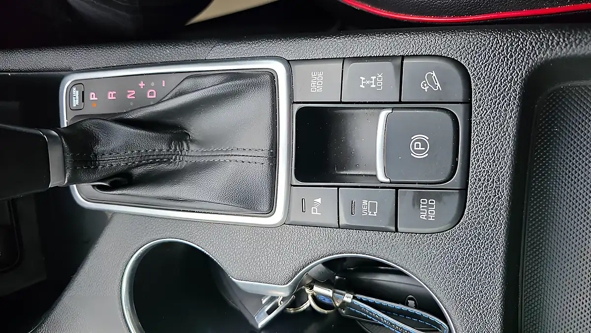 Used 2018 Kia Sportage GT-Line S Silver - Interior and Exterior details 13