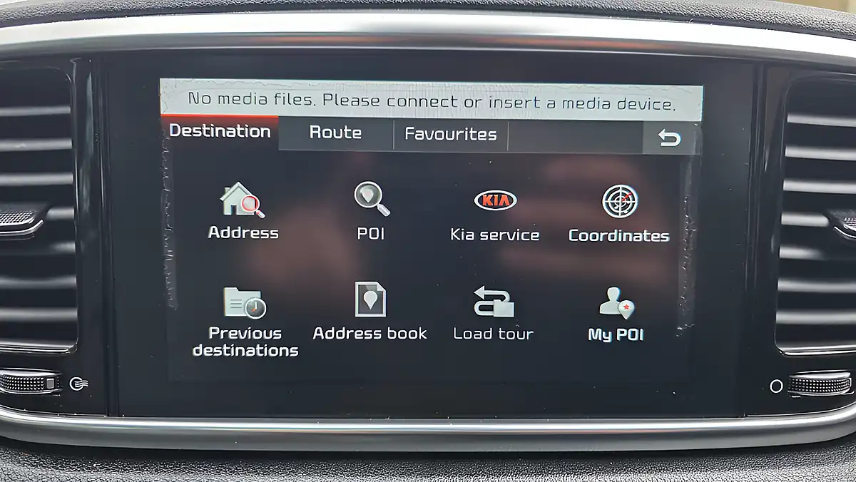 Used 2018 Kia Sportage GT-Line S Silver - Interior and Exterior details 20