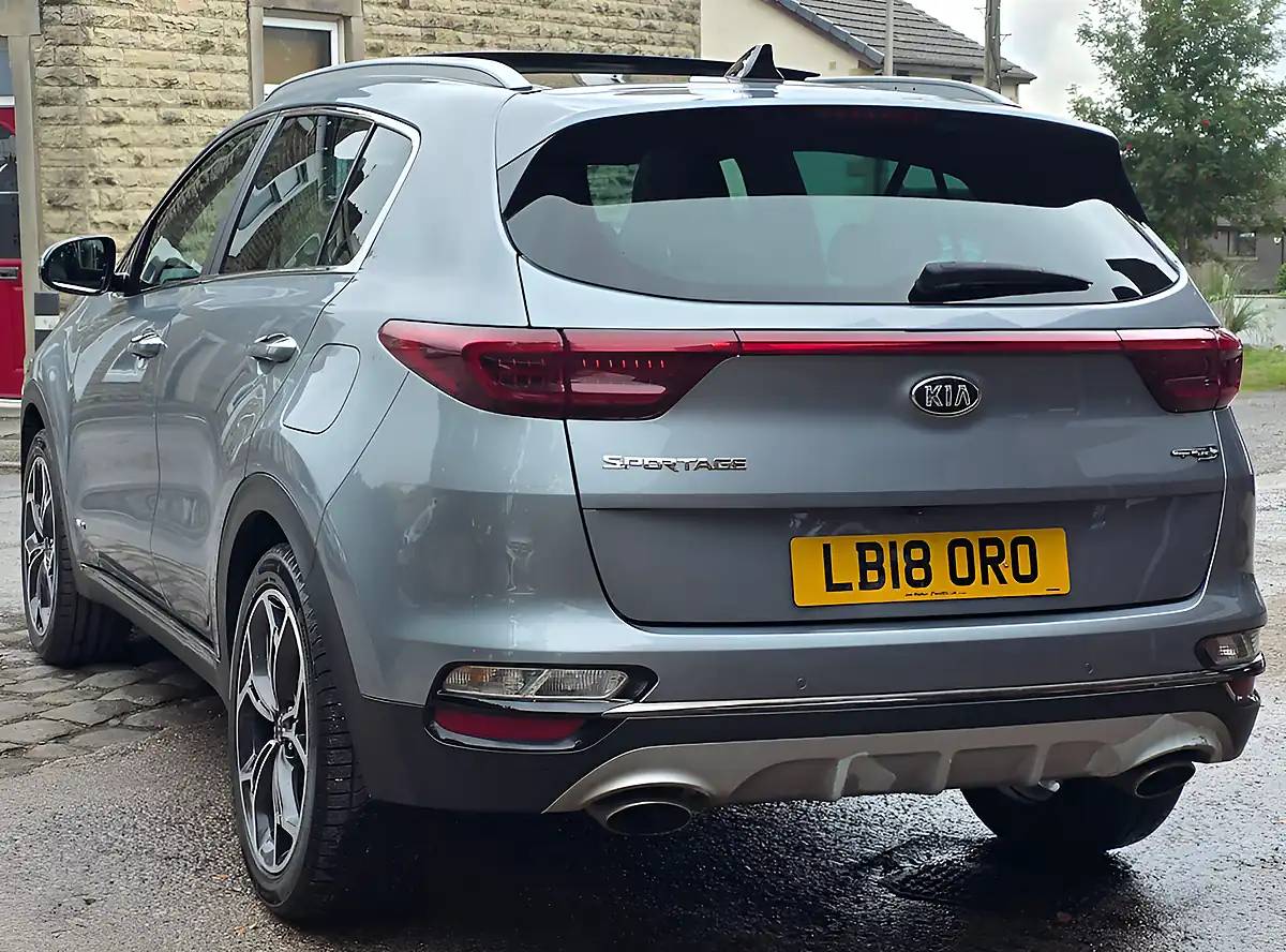 Used 2018 Kia Sportage GT-Line S Silver - Interior and Exterior details 4
