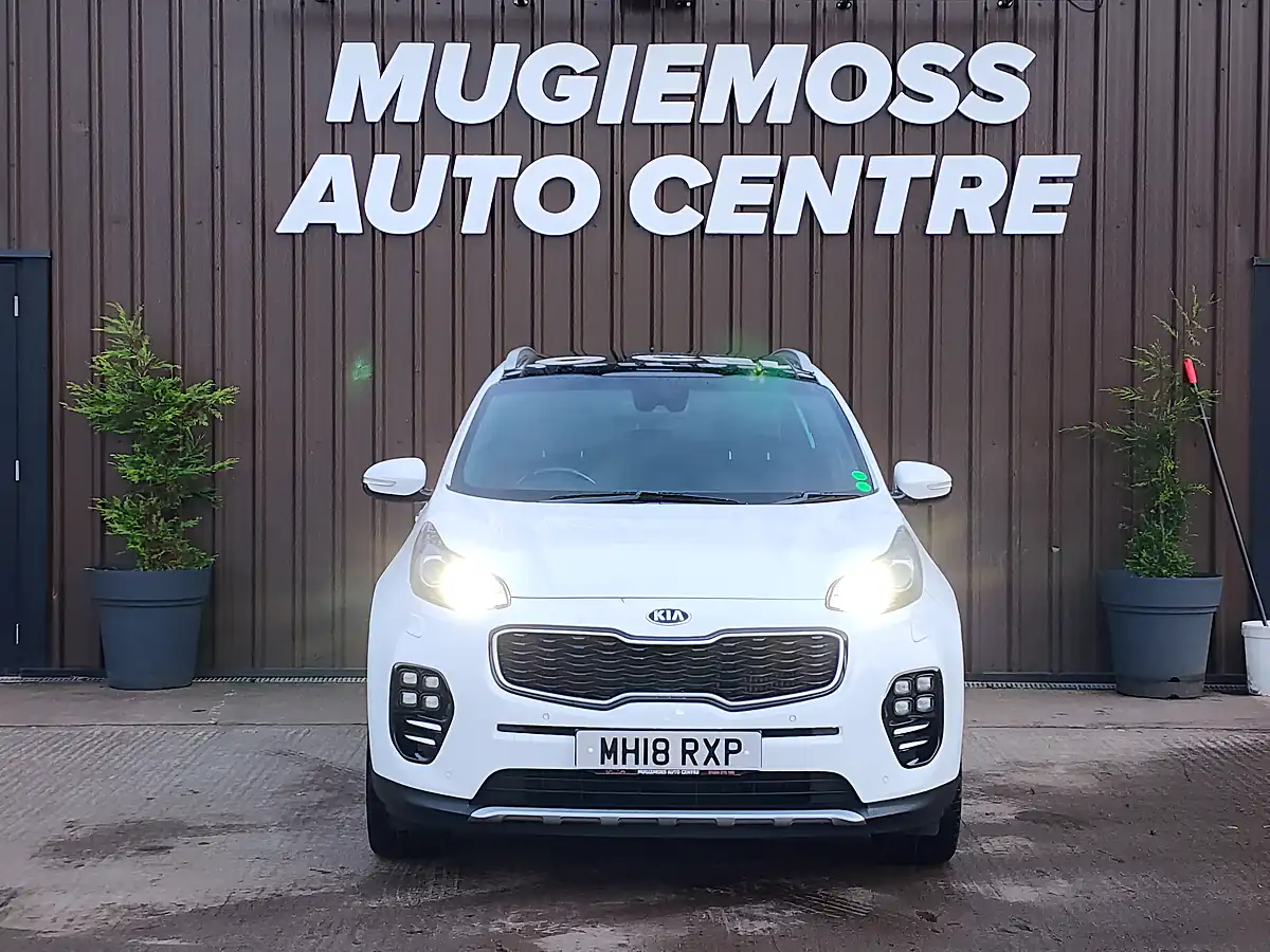 Used 2018 Kia Sportage GT-Line S White - Interior and Exterior details 4