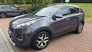 Used 2018 Kia Sportage GT-Line Silver - Interior and Exterior details 11
