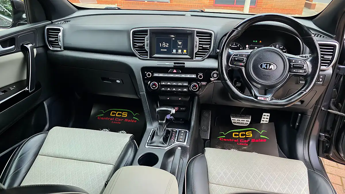 Used 2018 Kia Sportage GT-Line Silver - Interior and Exterior details 13